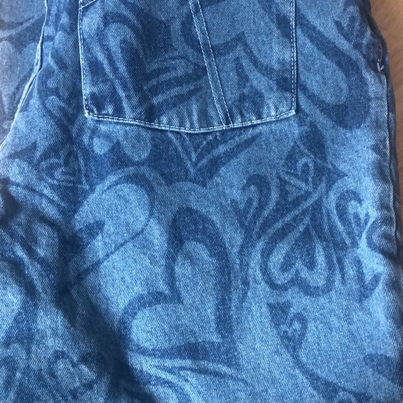 Ragged Priest Jeans Laser Heart Dad Jeans NWT Size 6 - Picture 6 of 6